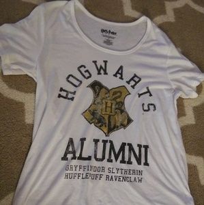 Hogwarts alumni tee